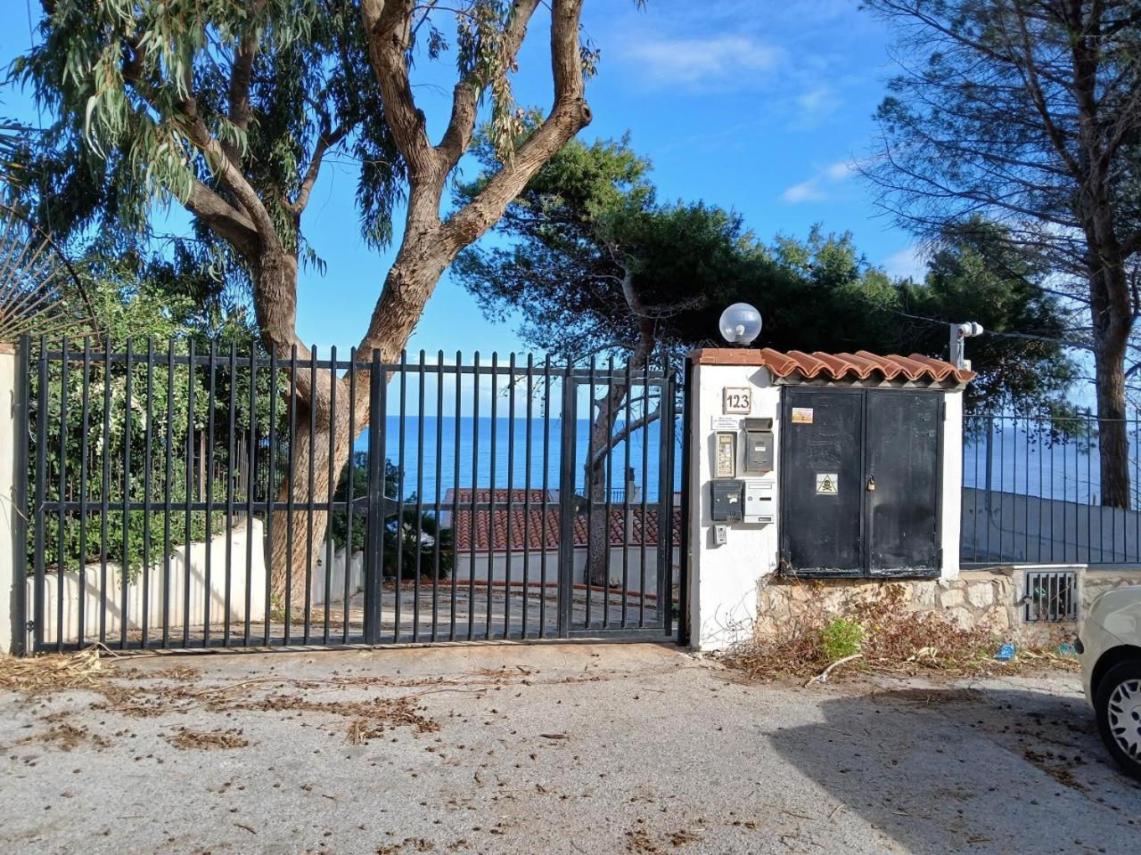 Amuni Al Mare Villa Bagheria Eksteriør bilde